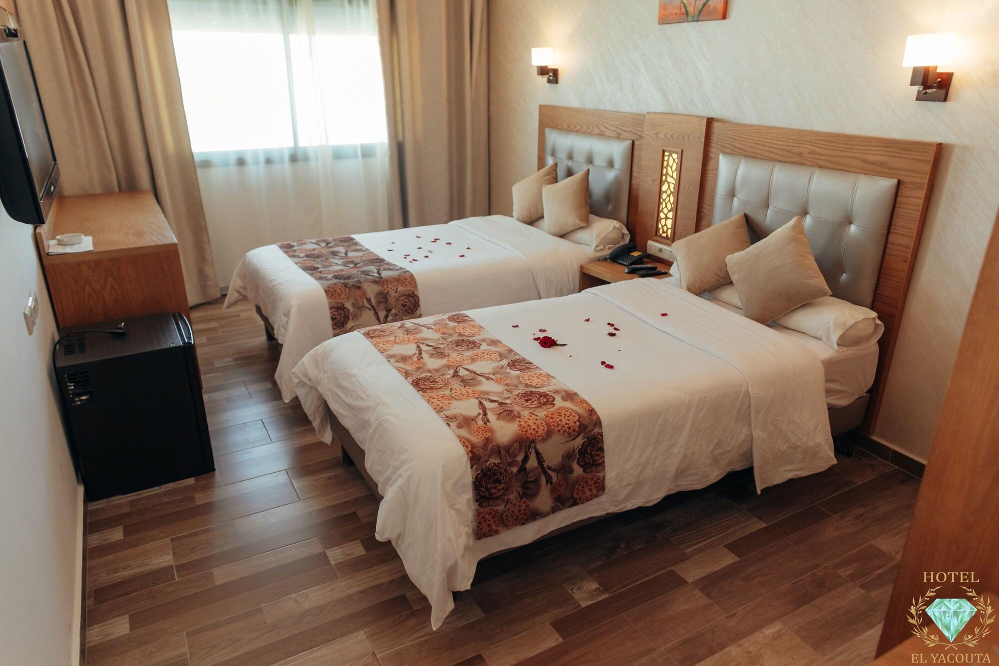 El Yacouta Hotel Tetouan Bagian luar foto