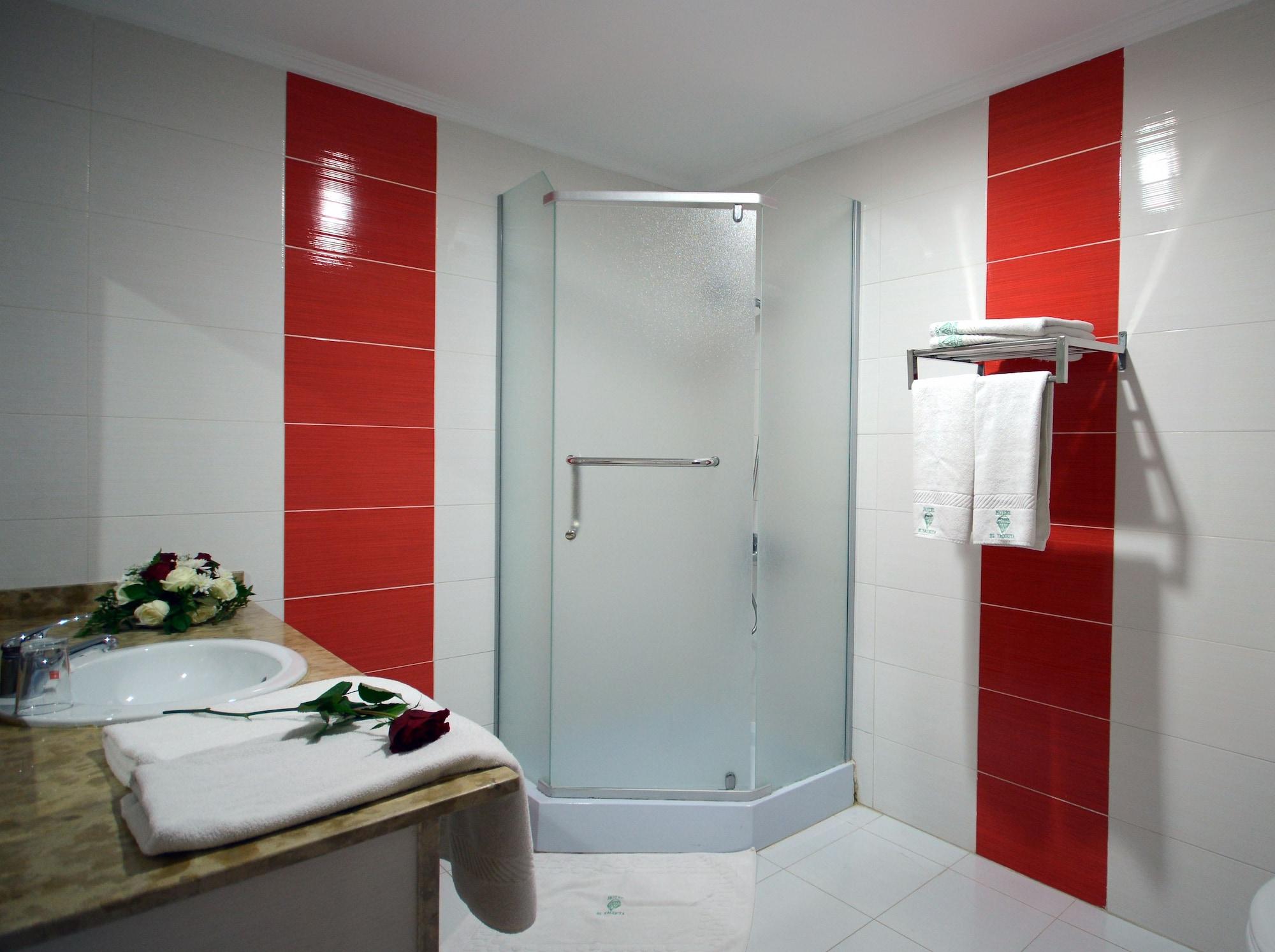 El Yacouta Hotel Tetouan Bagian luar foto