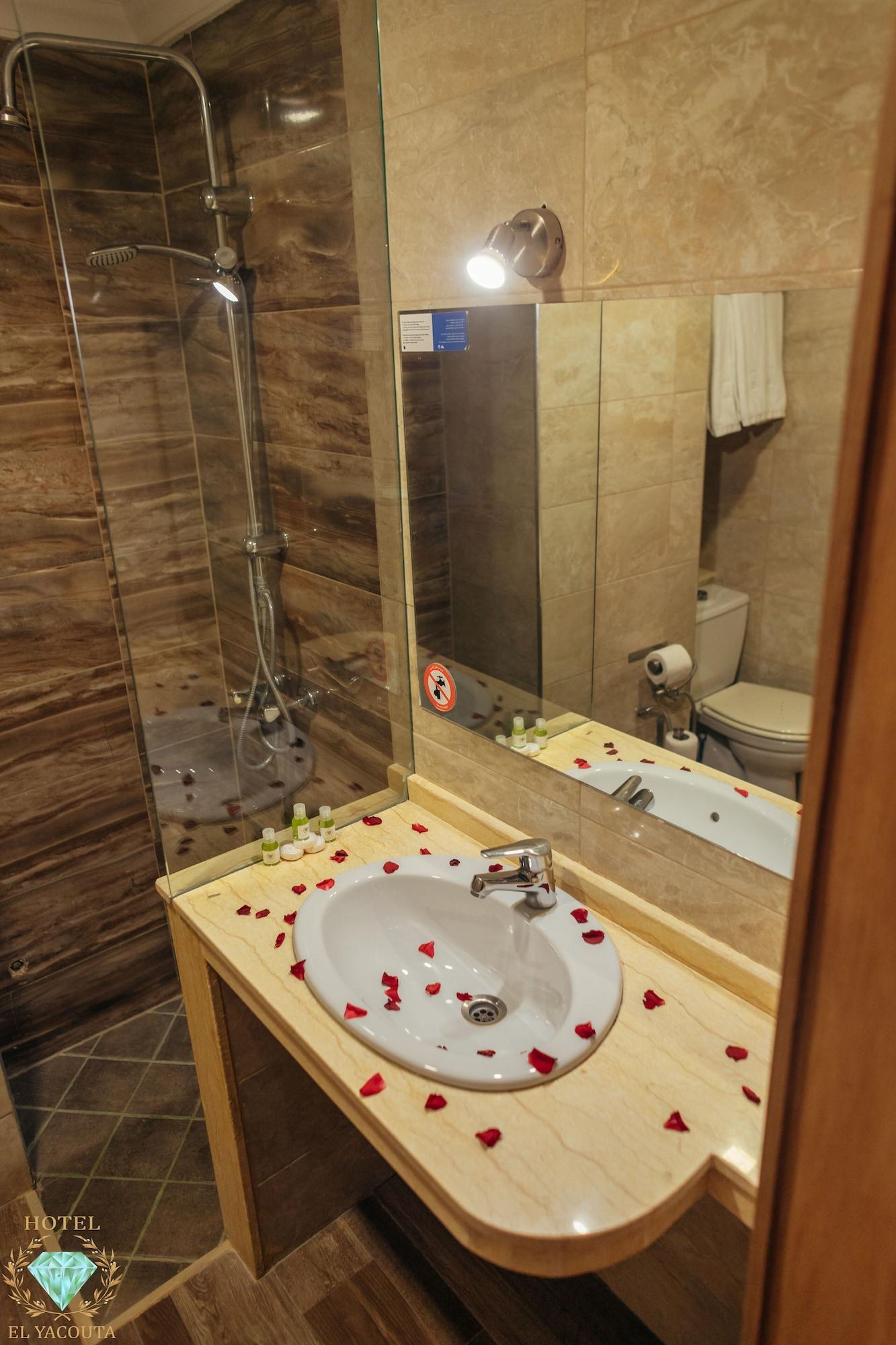 El Yacouta Hotel Tetouan Bagian luar foto