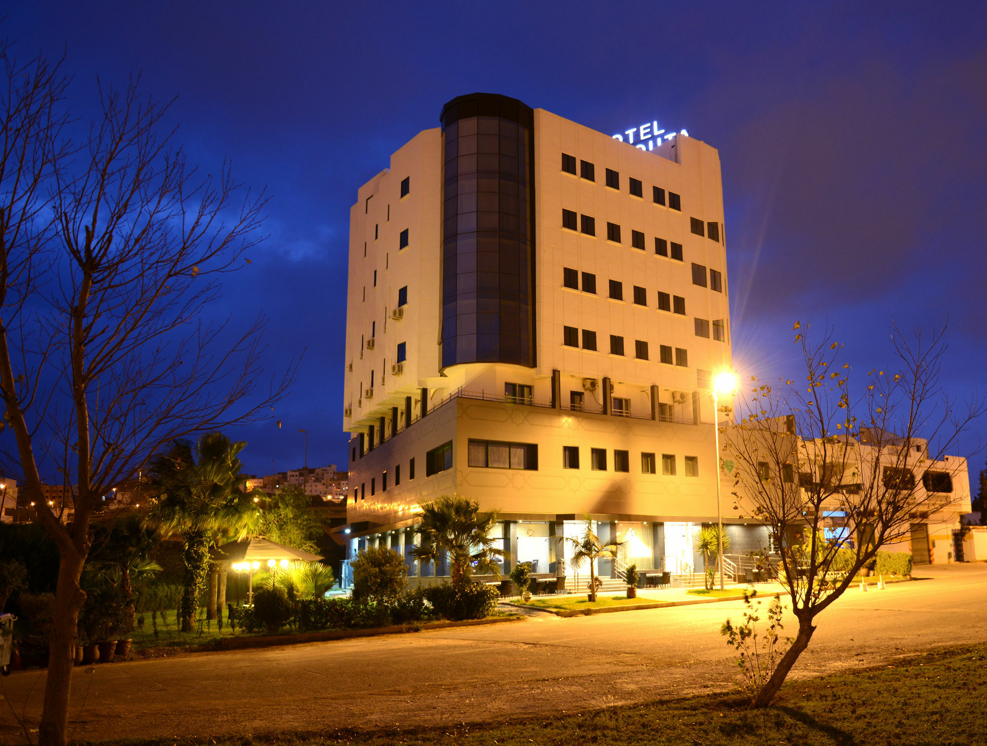 El Yacouta Hotel Tetouan Bagian luar foto